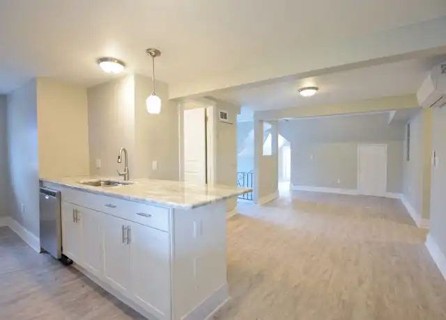 Property at 1002 N Aurora St Unit 3, Ithaca, NY, 14850, 3 beds, 1 bath, [object Object]