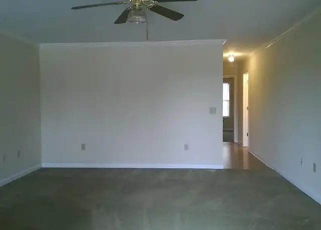 Property at Brentwood - 1610 Mockingbird Ct, Florence, AL, 35630, 2 beds, 2 baths, [object Object]