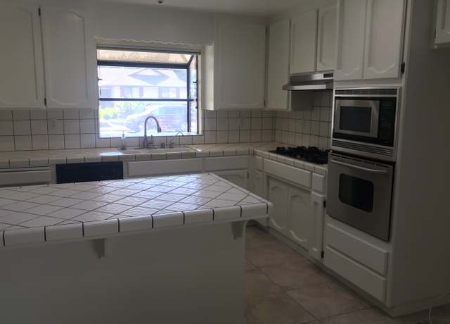 Photo of 288 Wildberry Ln, Brentwood, CA 94513