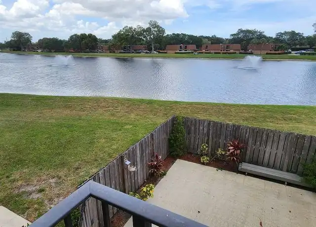 Property at 913 9th Way, West Palm Beach, FL, 33407, 2 beds, 2.5 baths, [object Object]