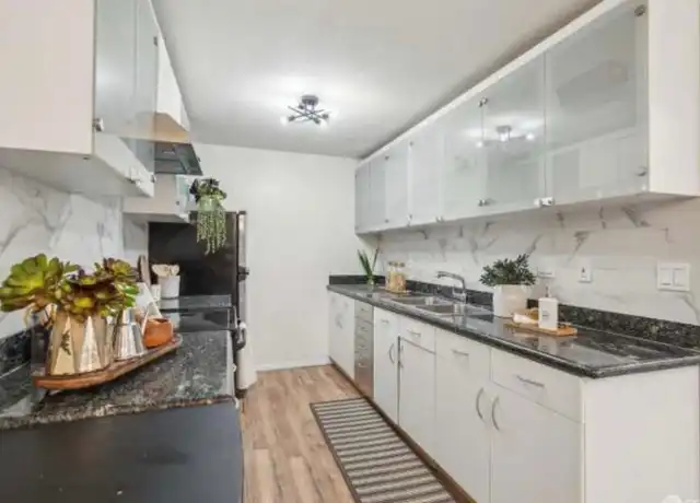 Property at 22 Moss Ave, Oakland, CA, 94610, 2 beds, 2 baths, [object Object]