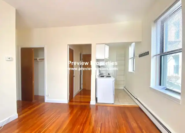 Property at 172 N Beacon St Unit 24P, Brighton, MA, 02135, 1 bed, 1 bath, [object Object]