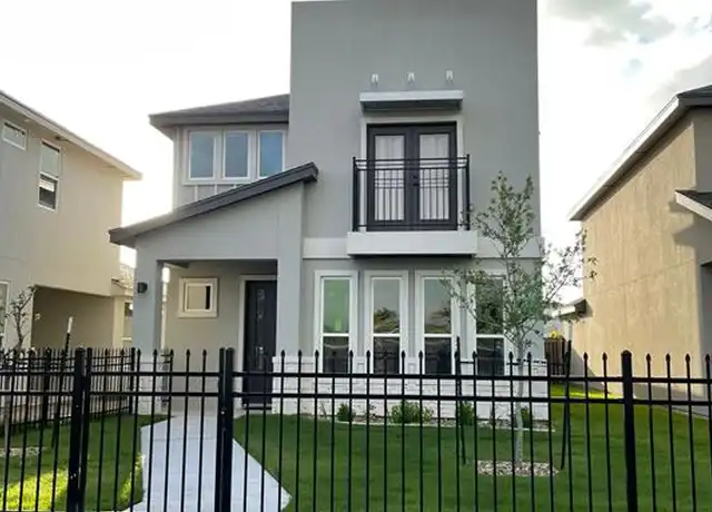 Property at 10215 N 14th St, McAllen, TX, 78504, 3 beds, 3 baths, [object Object]