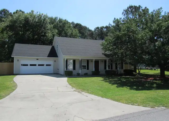 Property at 371 Running Rd, Jacksonville, NC, 28546, 4 beds, 2.5 baths, [object Object]