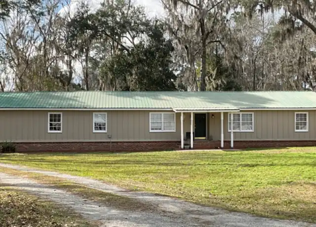 Property at 510 S May St, Kingsland, GA, 31548, 4 beds, 3 baths, [object Object]