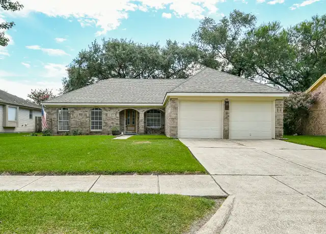 Property at 16746 Square Rigger Ln, Friendswood, TX, 77546, 4 beds, 2 baths, [object Object]