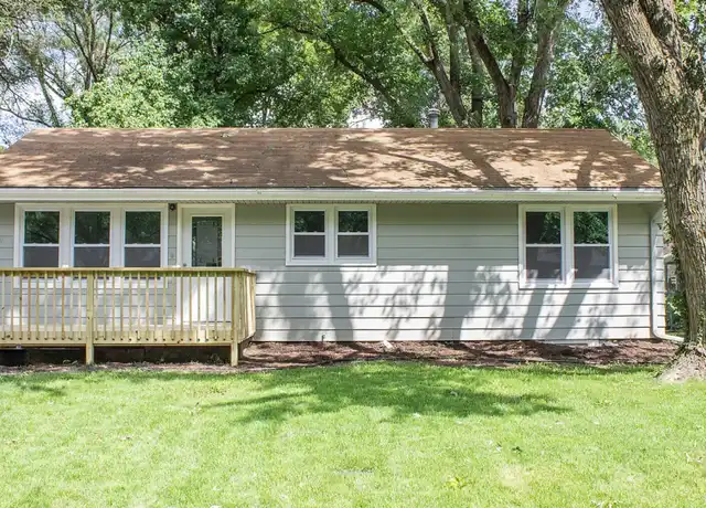 Property at 1932 Hayes Dr, Manhattan, KS, 66502, 4 beds, 2 baths, [object Object]