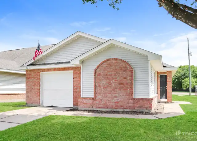 Property at 3263 Jorns St, Houston, TX, 77045, 4 beds, 2 baths, [object Object]