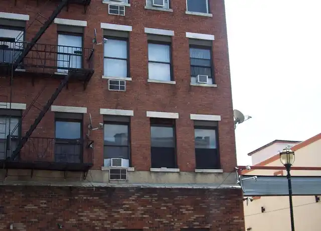 Property at 504 Central Ave Unit B2, Jersey City, NJ, 07307, 1 bed, 1 bath, [object Object]