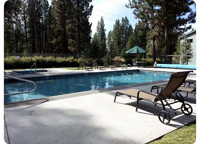 Photo of 56856 Enterprise Dr Unit 6, Bend, OR 97707