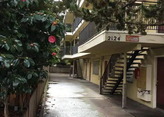 Property at 2124 Blake St Unit 02, Berkeley, CA, 94704, 3 beds, 2 baths, [object Object]