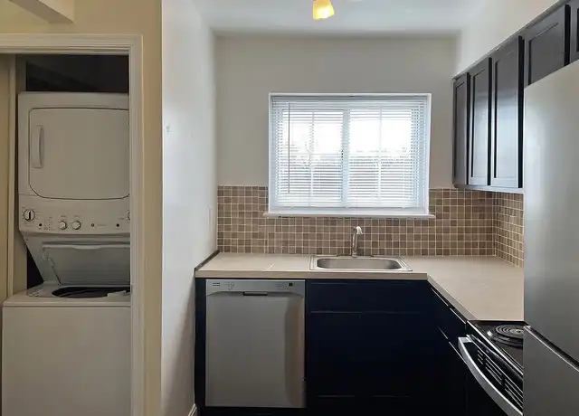 Property at Fairmount Park - 400 W Crestwood Dr, Camp Hill, PA, 17011, 0-3 beds, 1-2 bath, [object Object]