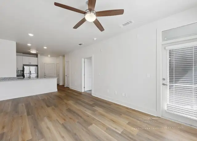 Photo of 210 11th Ave N, Nashville, TN 37203