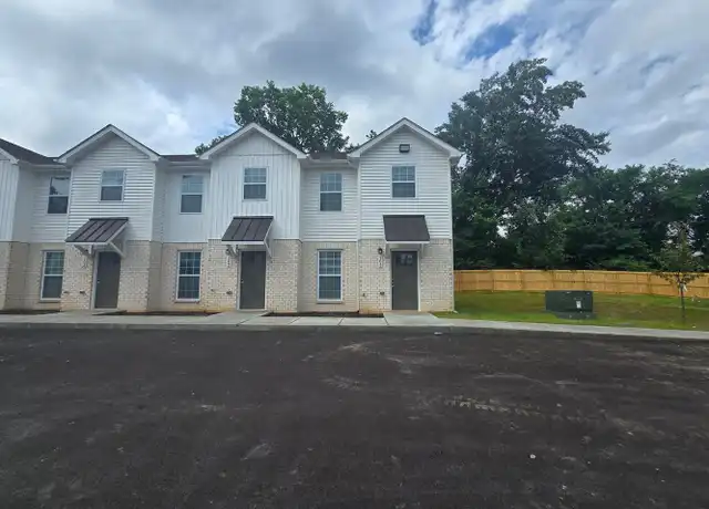 Property at 404 Beech St Unit 103, Clarksville, TN, 37042, 2 beds, 2.5 baths, [object Object]