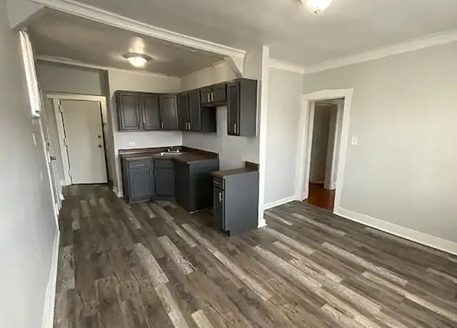 Property at 6600 S Ingleside Ave, Chicago, IL, 60637, 2 beds, 1 bath, [object Object]