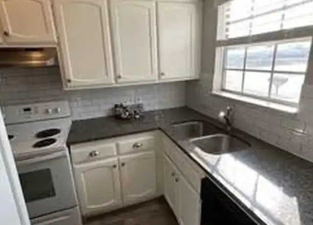 Property at 7512 Chapin Rd, Fort Worth, TX, 76116, 2 beds, 1.5 baths, [object Object]