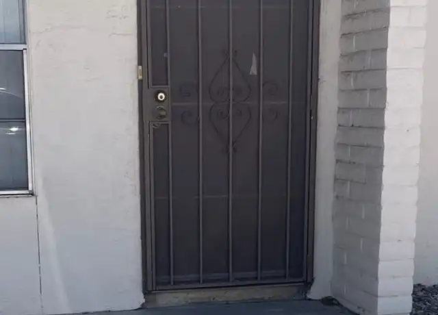 Property at 1805 Wyoming Ave Unit 3, Las Cruces, NM, 88001, 2 beds, 1 bath, [object Object]