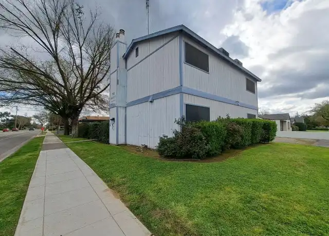 Property at 2665 N Wishon Ave Unit 201, Fresno, CA, 93704, 2 beds, 1 bath, [object Object]