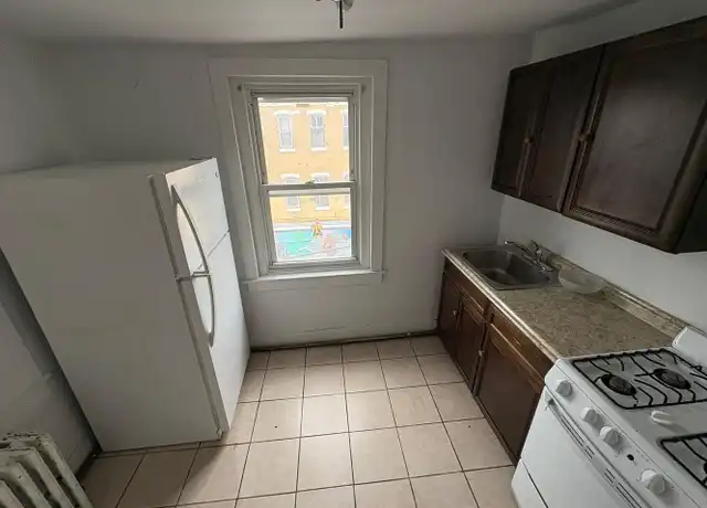 Property at 2901 N 5th St Unit 3RD FLOOR, Philadelphia, PA, 19133, 2 beds, 1 bath, [object Object]
