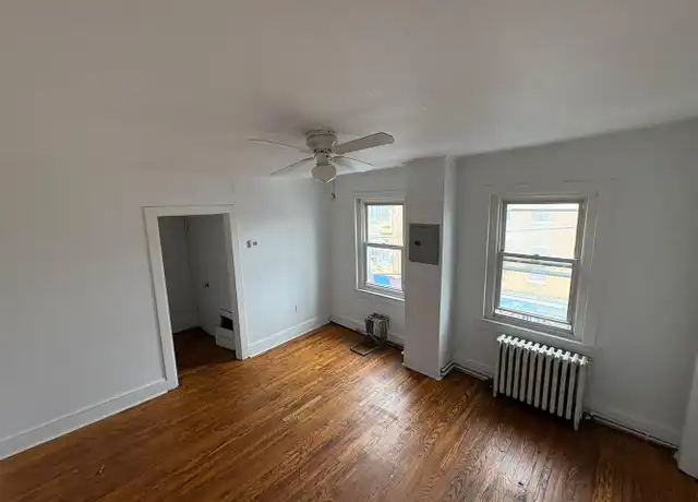 Property at 2901 N 5th St Unit 3RD FLOOR, Philadelphia, PA, 19133, 2 beds, 1 bath, [object Object]