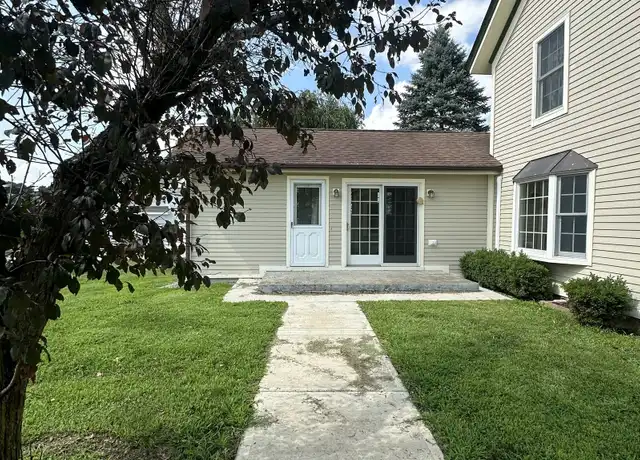 Property at 135 Waterman Rd Unit B, Lebanon, CT, 06249, 1 bed, 1 bath, [object Object]