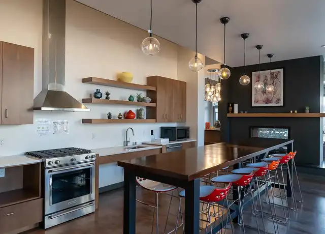 Property at 811 S Washington Ave. - 811 Washington Ave S, Minneapolis, MN, 55415, 1-2 bed, 1-2 bath, [object Object]