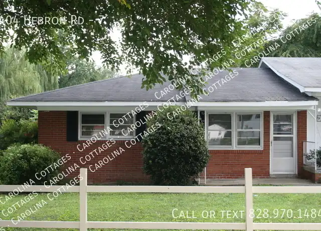 Property at 404 Hebron Rd Unit 7, Hendersonville, NC, 28739, 2 beds, 1 bath, [object Object]