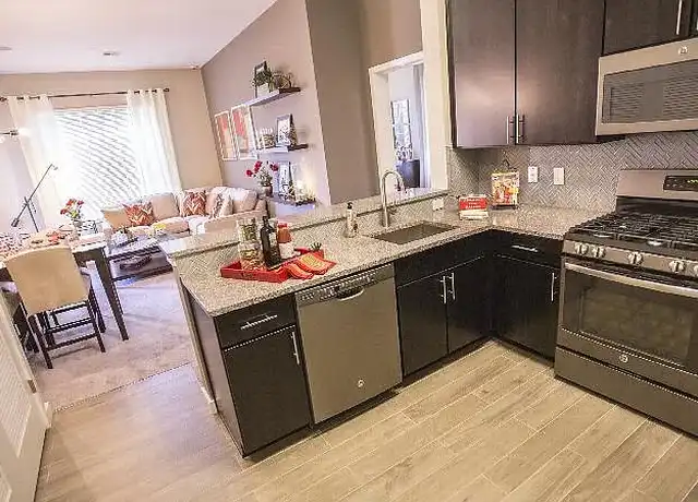 Property at Grove Crossing - 50 Arlington Ave, Bloomfield, NJ, 07003, 1 bed, 1 bath, [object Object]