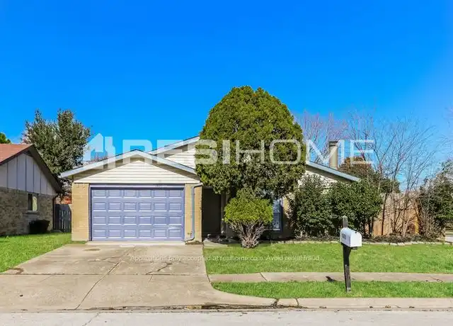 Property at 1421 Hereford Dr, Arlington, TX, 76014, 3 beds, 2 baths, [object Object]