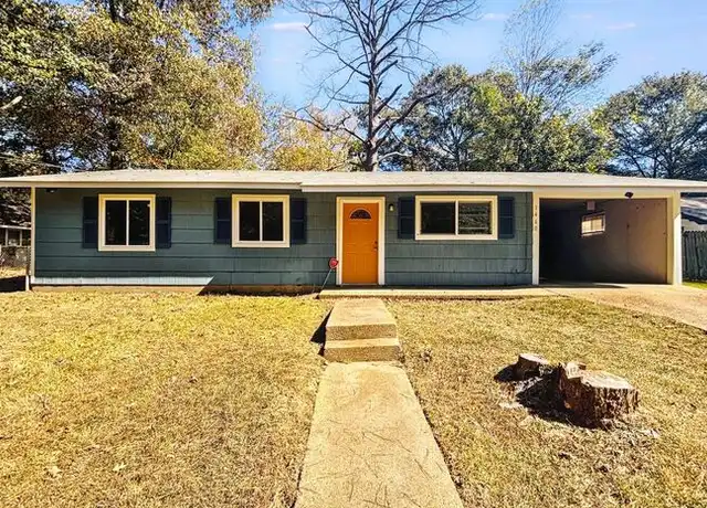 Property at 1460 Woody Dr, Jackson, MS, 39212, 3 beds, 1 bath, [object Object]