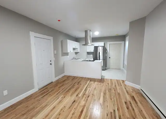Property at 280 Garden St Unit 12R, Hartford, CT, 06112, 1 bed, 1 bath, [object Object]