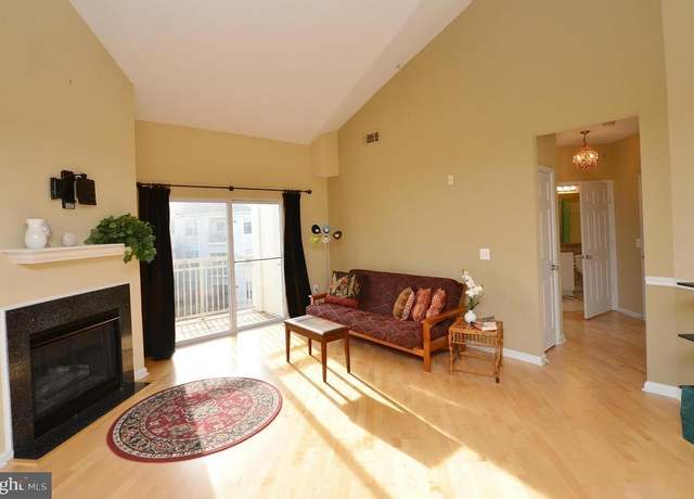 Photo of 9486 Virginia Center Blvd #420, Vienna, VA 22181