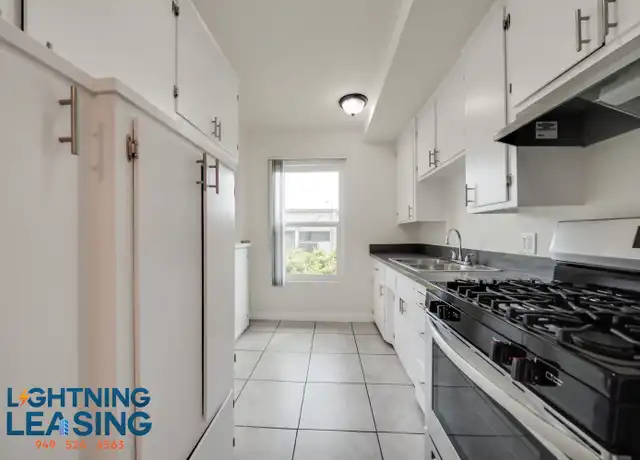 Property at 921 Normandie Ave Unit 8C, Los Angeles, CA, 90029, 1 bed, 1 bath, [object Object]