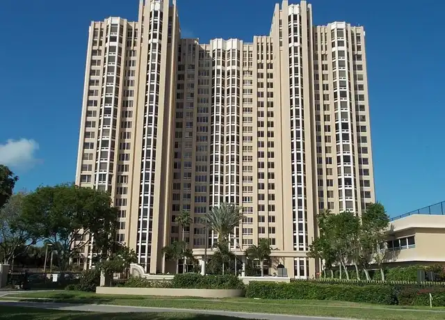 Property at 6849 Grenadier Blvd #1905, Naples, FL, 34108, 2 beds, 2 baths, [object Object]