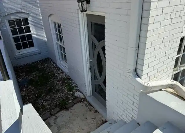Property at 879 Nottingham Dr, Macon, GA, 31211, 1 bed, 1 bath, [object Object]