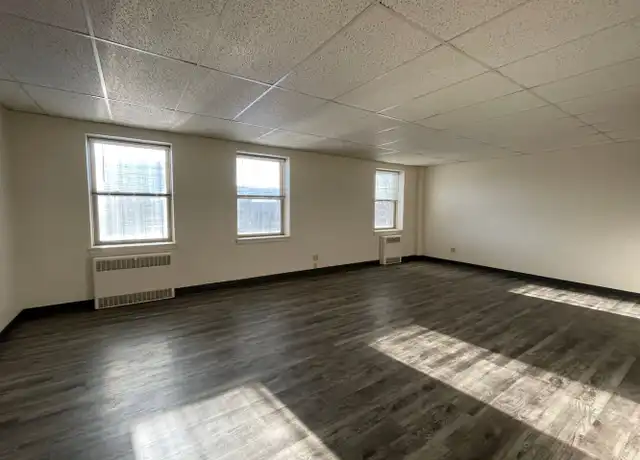Property at 100 N 3rd St Unit 307, Grand Forks, ND, 58203, 1 bed, 1 bath, [object Object]