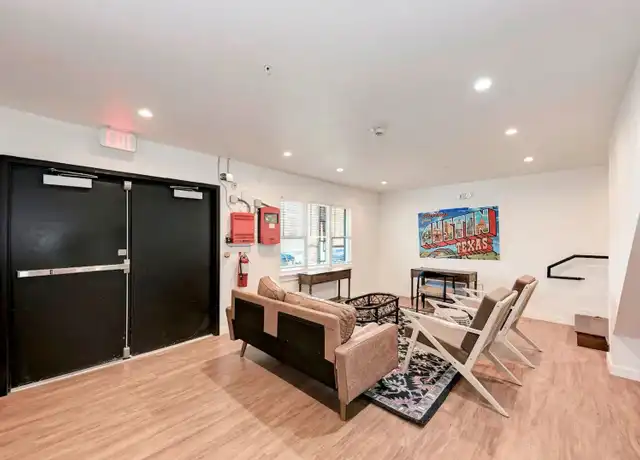Property at Park Avenue 107 - 306 E 30th St, Austin, TX, 78705, 0 beds, 1 bath, [object Object]