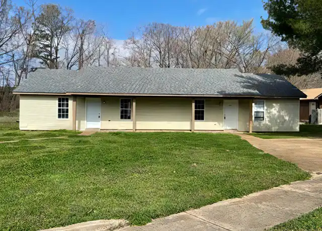 Property at 126 Skyhaven Dr Unit R, Jackson, TN, 38305, 2 beds, 1 bath, [object Object]