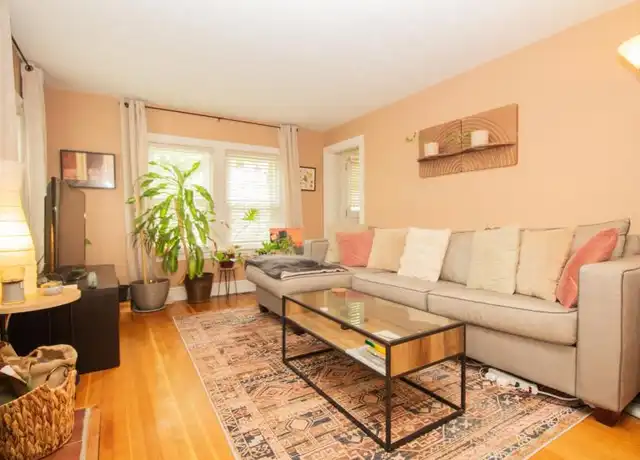 Property at 12 Fisher Rd, Worcester, MA, 01602, 2 beds, 1 bath, [object Object]