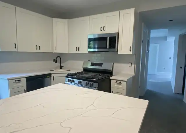 Property at 120 Marginal St Unit 3, Boston, MA, 02128, 4 beds, 1 bath, [object Object]