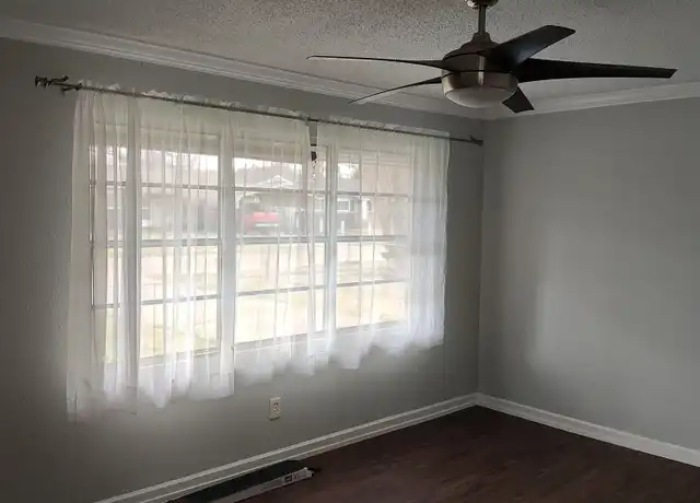 Property at 3025 Norman Pl, Bossier City, LA, 71112, 3 beds, 1 bath, [object Object]