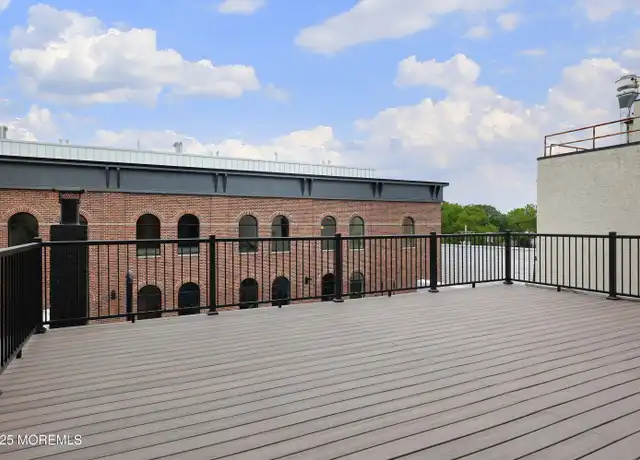 Property at 14 W Front St Unit 2R, Red Bank, NJ, 07701, 1 bed, 1 bath, [object Object]