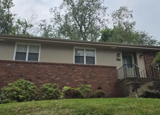 Property at 137 Warwick Dr, Pittsburgh, PA, 15241, 3 beds, 2.5 baths, [object Object]