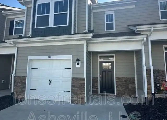 Property at 142 Creekview Rd, Hendersonville, NC, 28792, 3 beds, 2.5 baths, [object Object]