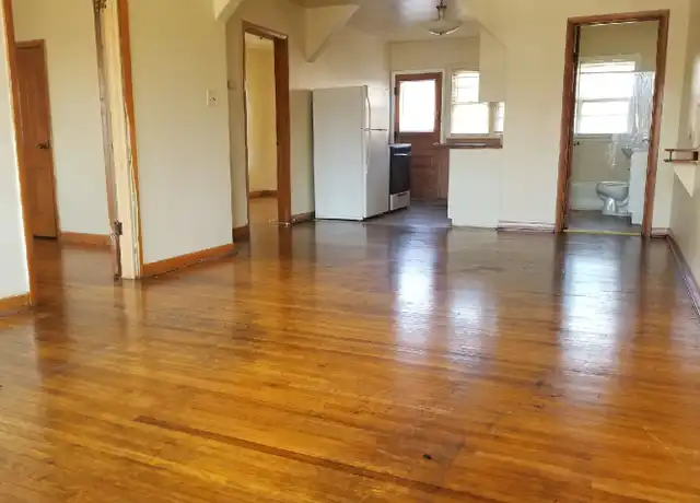 Property at 441 Allen St Unit 3, Waterloo, IA, 50701, 2 beds, 1 bath, [object Object]