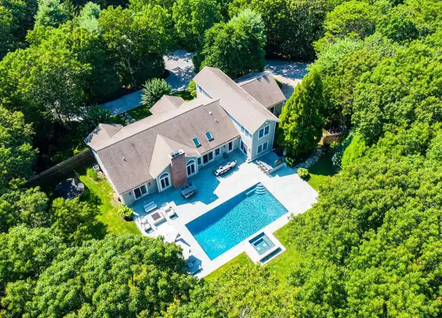 Property at 14 Noelles Ln, East Hampton, NY, 11937, 5 beds, 5 baths, [object Object]