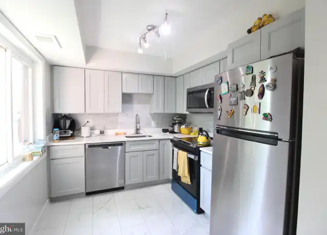 Property at 3210 S 28th St #401, Alexandria, VA, 22302, 1 bed, 1 bath, [object Object]