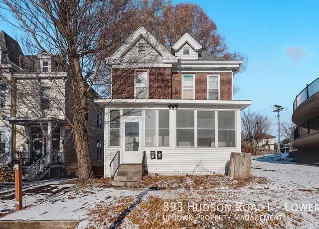 Property at 893 Hudson Rd, Saint Paul, MN, 55106, 5 beds, 2 baths, [object Object]
