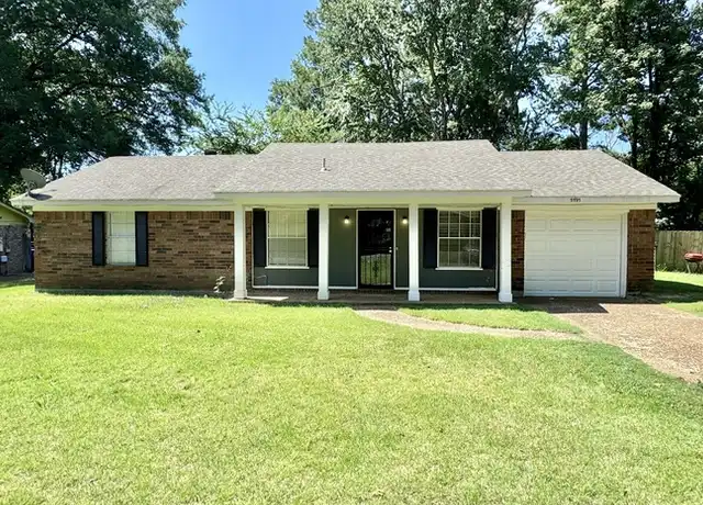 Property at 5595 Briarwood Dr, Horn Lake, MS, 38637, 3 beds, 1 bath, [object Object]