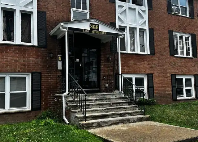 Property at East Merrimack Apartments - 368 E Merrimack St, Lowell, MA, 01852, 2 beds, 1 bath, [object Object]